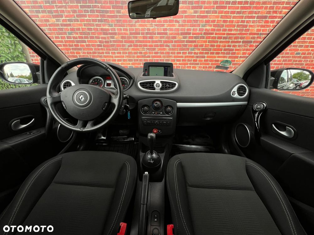 Renault Clio - 6