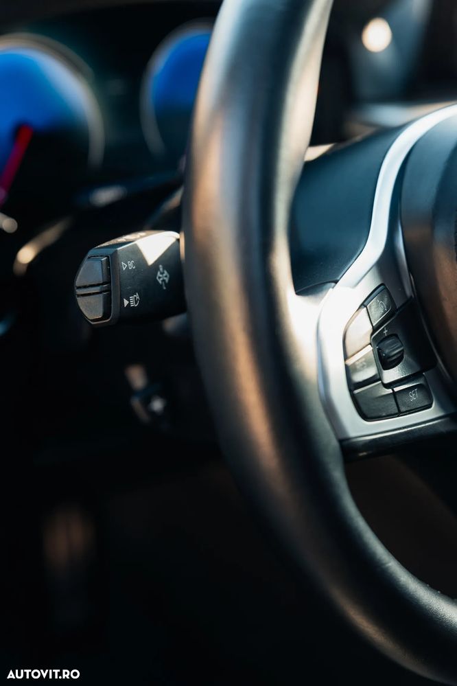 BMW Seria 5 530i xDrive Aut. M Sport Edition - 13