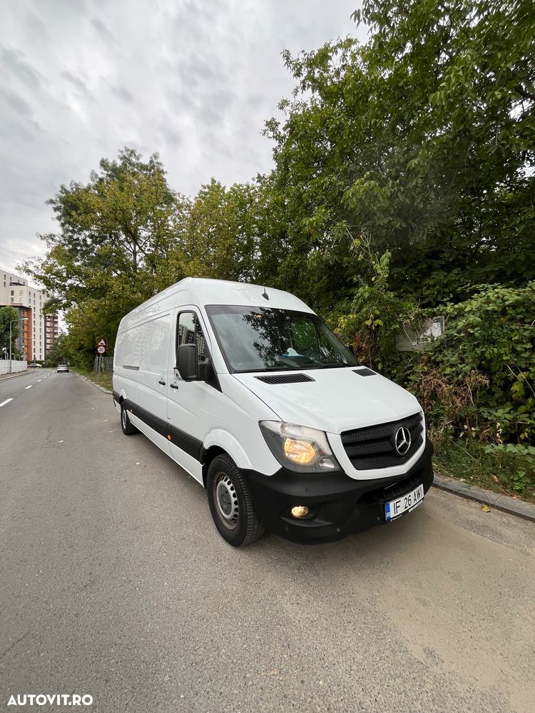 Mercedes-Benz Sprinter - 1