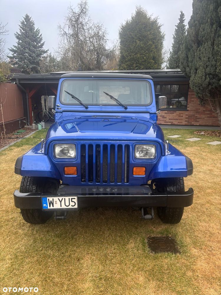 Jeep Wrangler - 4