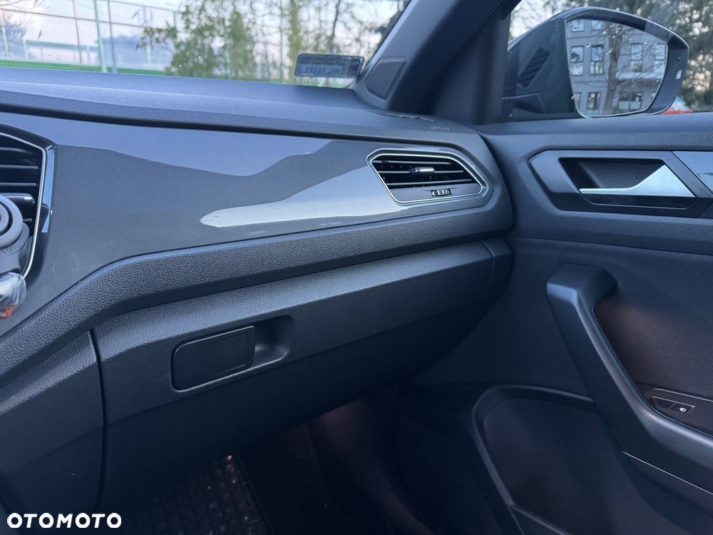 Volkswagen T-Roc 1.5 TSI ACT Premium DSG - 15