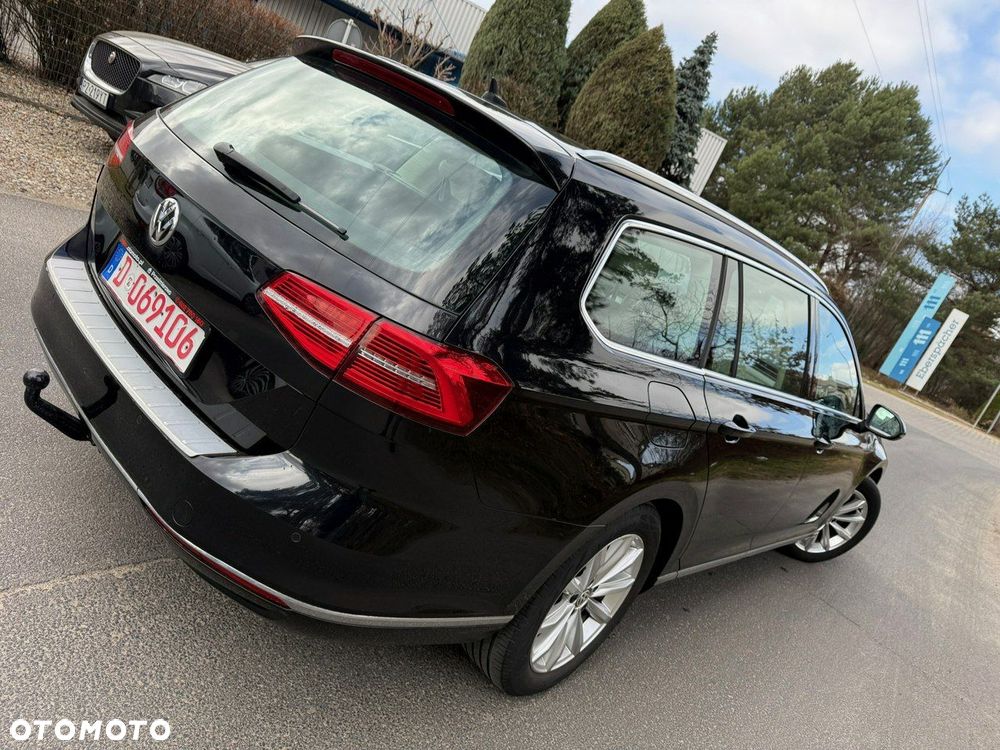 Volkswagen Passat - 18