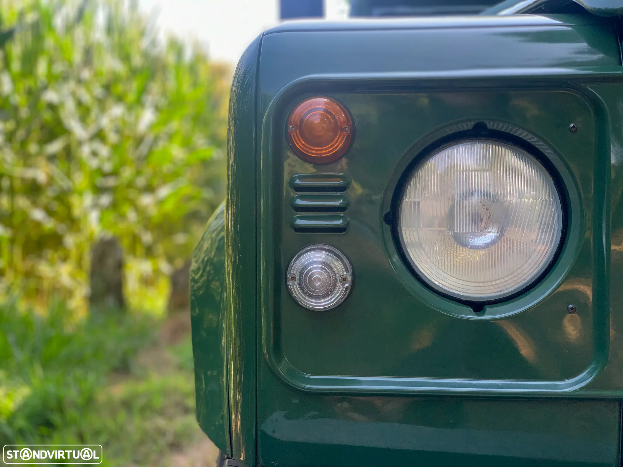 Land Rover Defender 90 2.5 Td5 Soft Top - 9