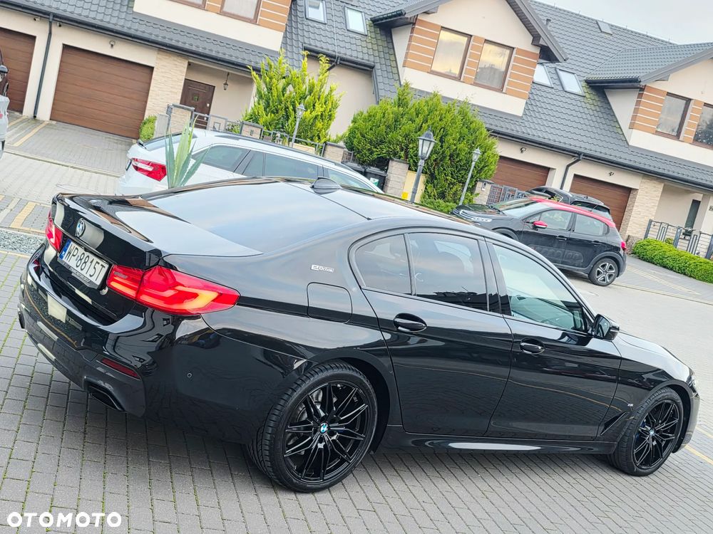 BMW Seria 5 530e iPerformance M Sport sport - 36