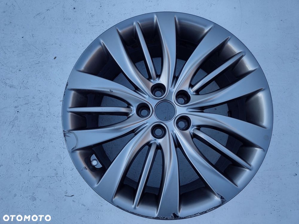 hyundai genesis 9,0x19 et40 5x114,3 52910-b1370 - 1