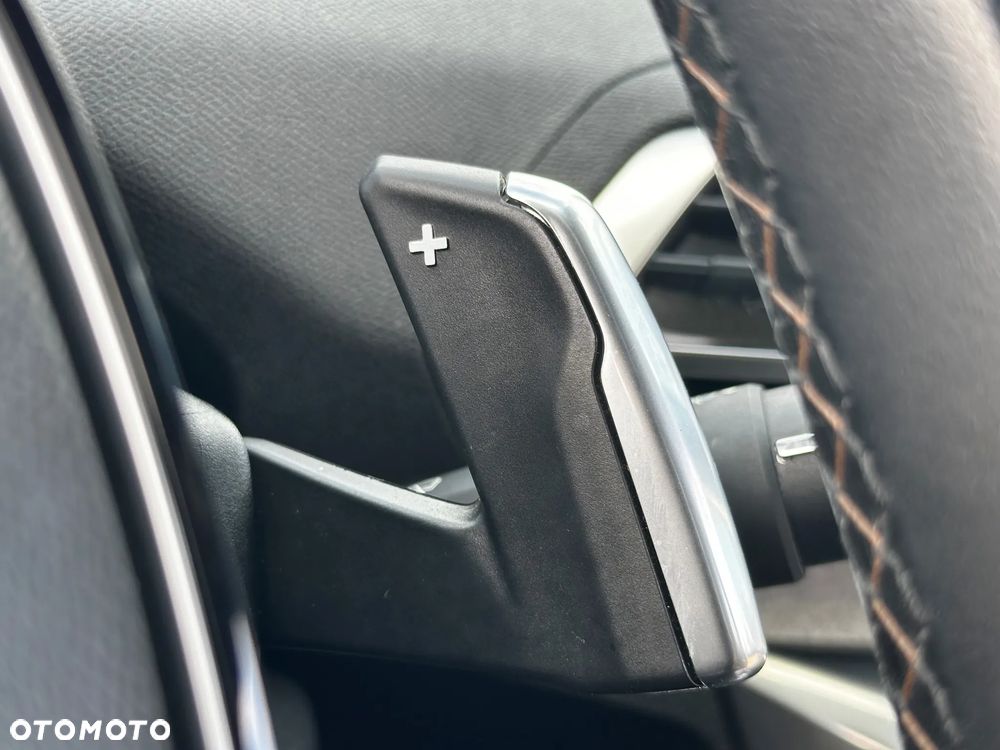 Peugeot 3008 BlueHDi 180 Stop & Start EAT8 GT - 32