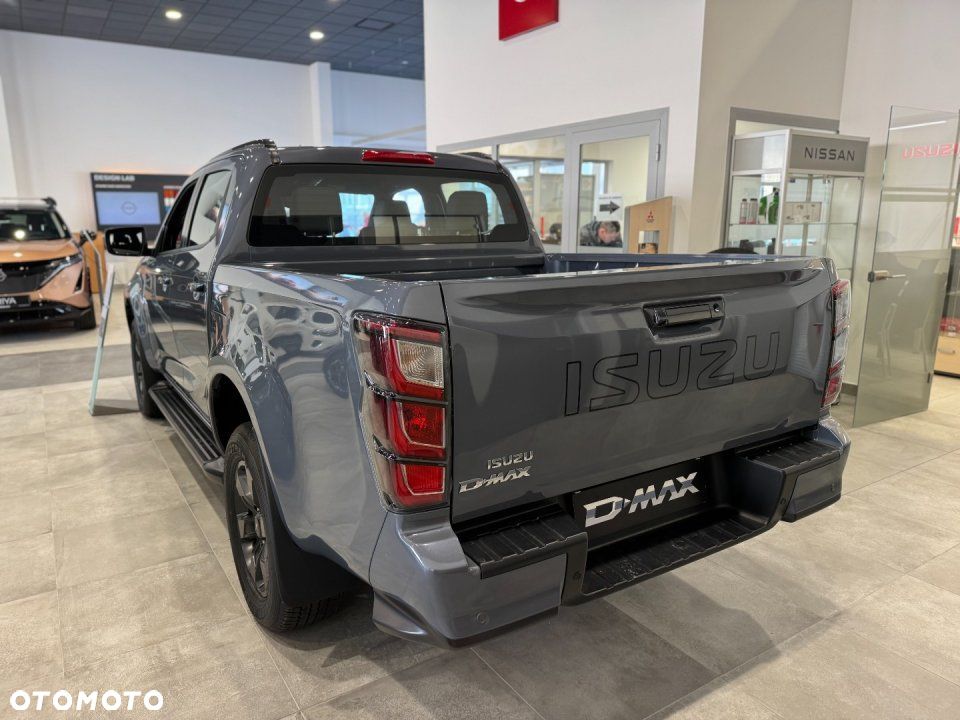 Isuzu D-Max - 4