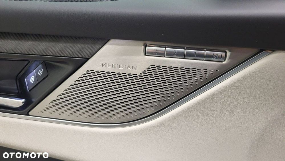 Jaguar F-Pace 5.0 V8 P550 AWD SVR - 12