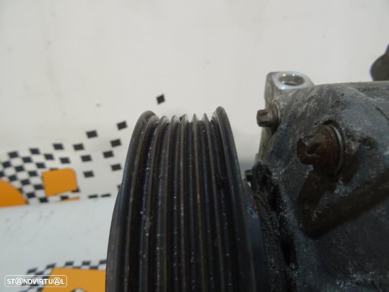 Compressor Do Ac / Ar Condicionado Volkswagen Golf V (1K1)  1K0820803n - 8