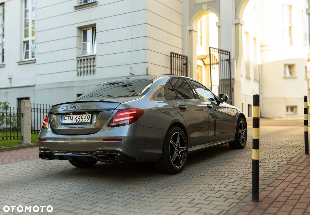 Mercedes-Benz Klasa E - 13