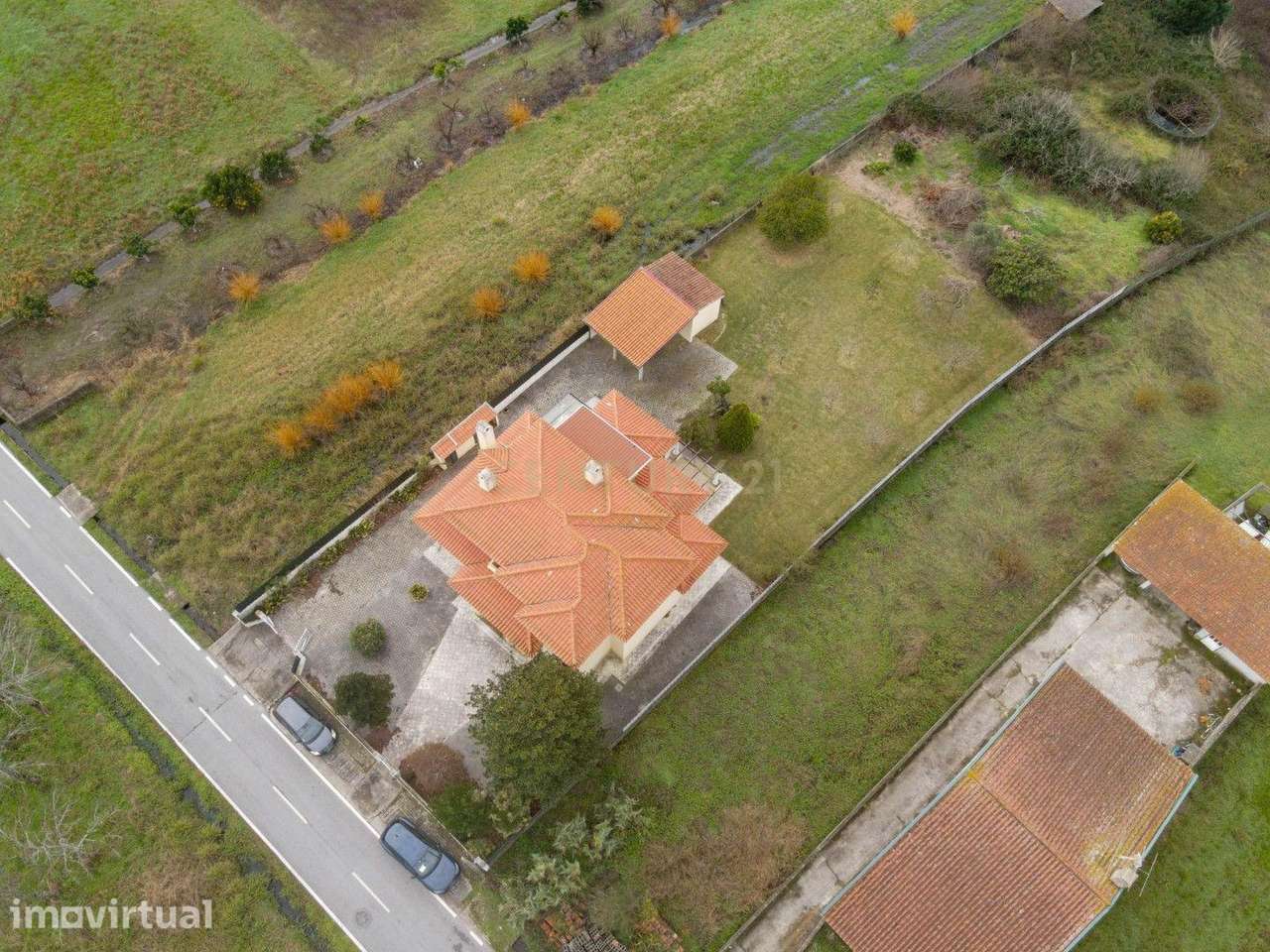 Moradia T5 - C/ terreno - Excelente estado - Grande imagem: 3/60