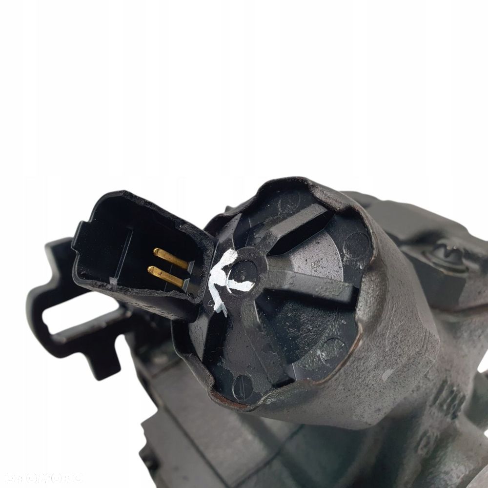 POMPA WTRYSKOWA Volvo V50 2.0 D Siemens VDO 9658193780 5WS40163 - 6