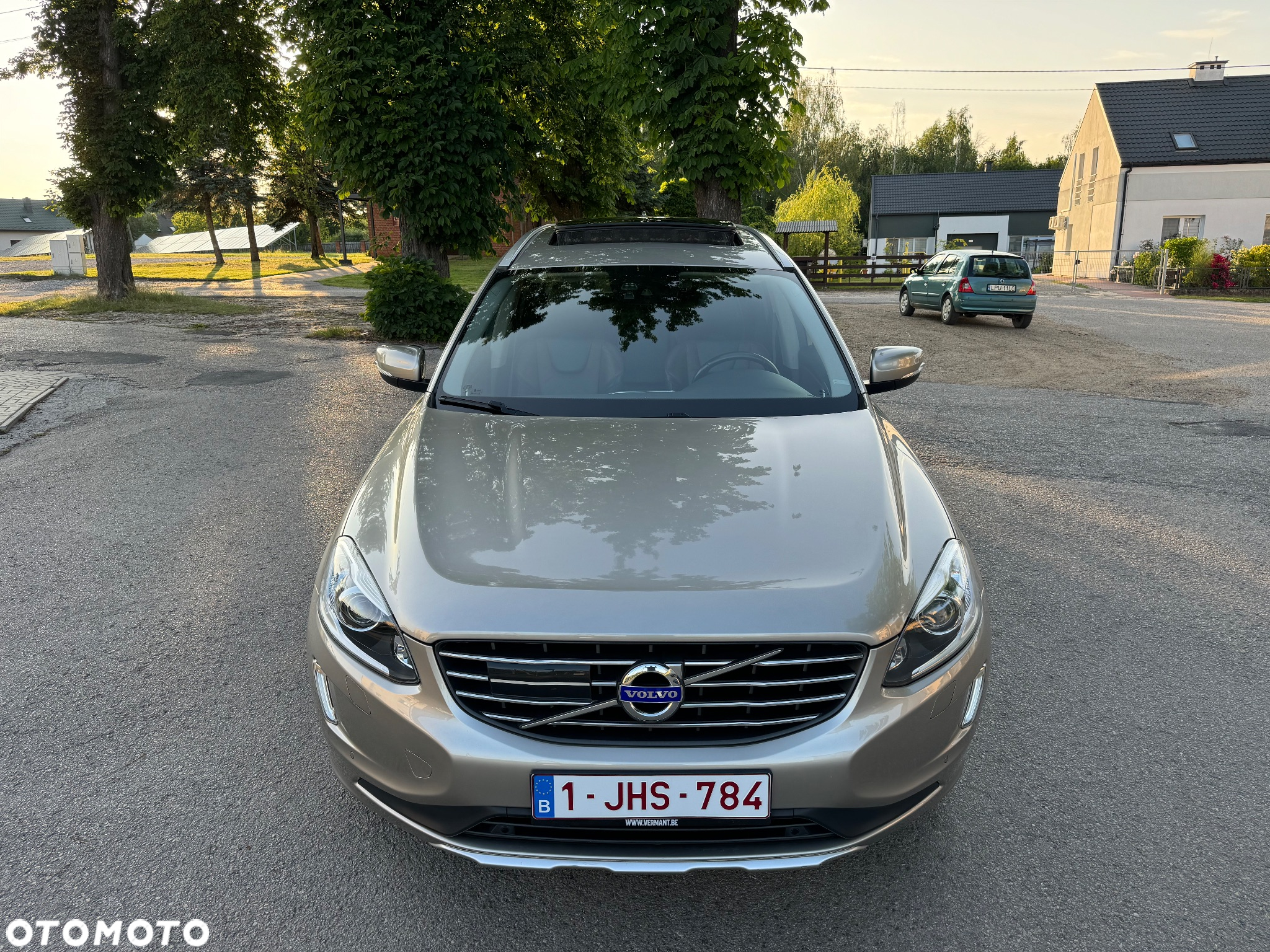 Volvo XC 60 D4 Geartronic Summum - 4