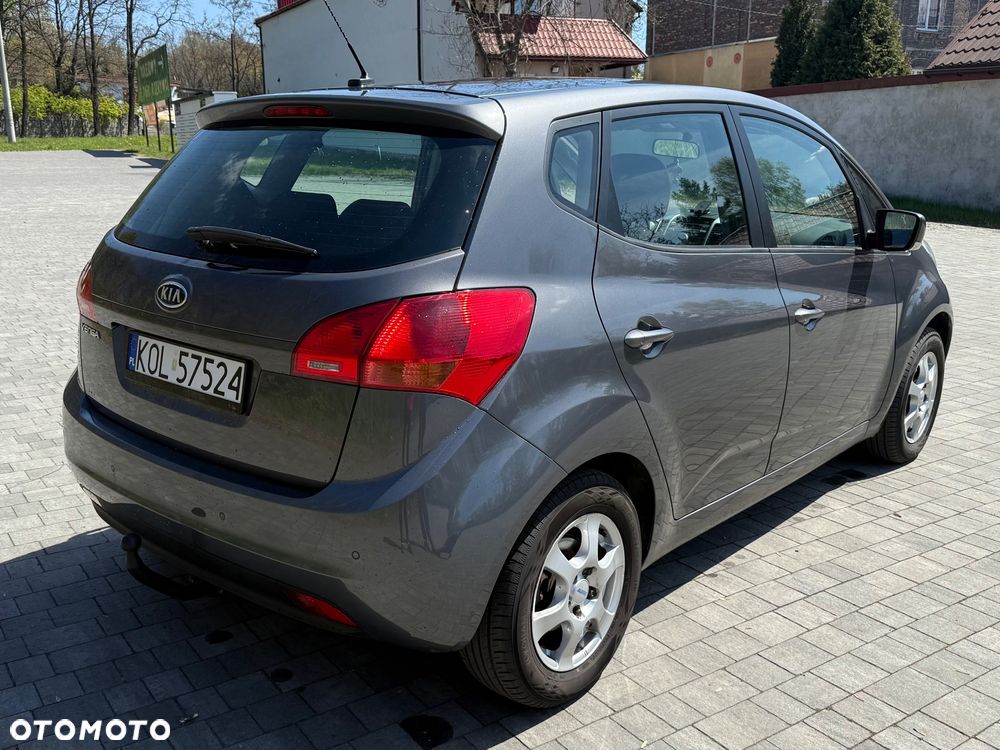 Kia Venga 1.4 CVVT Titanium Collection - 9