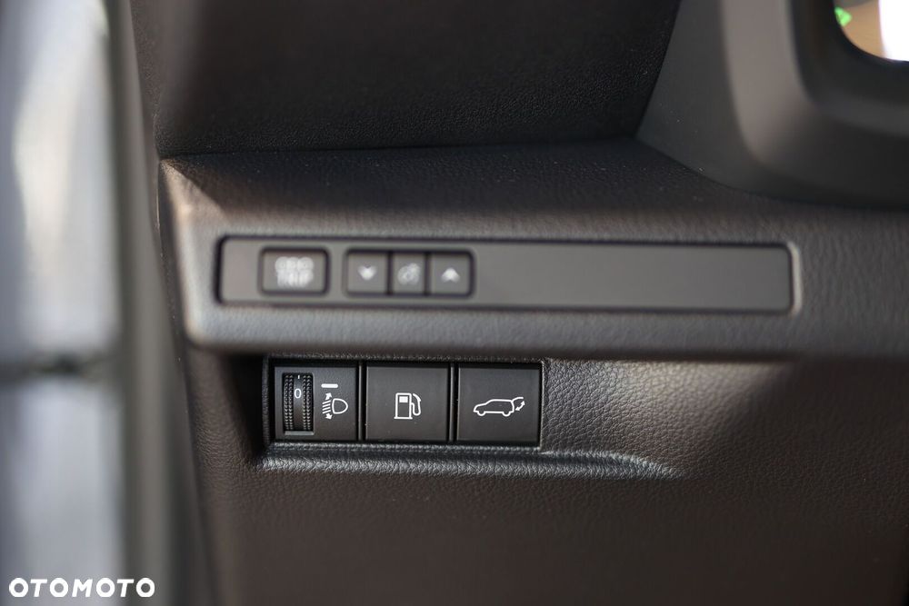 Lexus LBX 1.5 Hybrid Emotion - 30