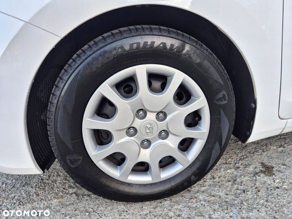 Hyundai i30 1.4 Classic + - 11