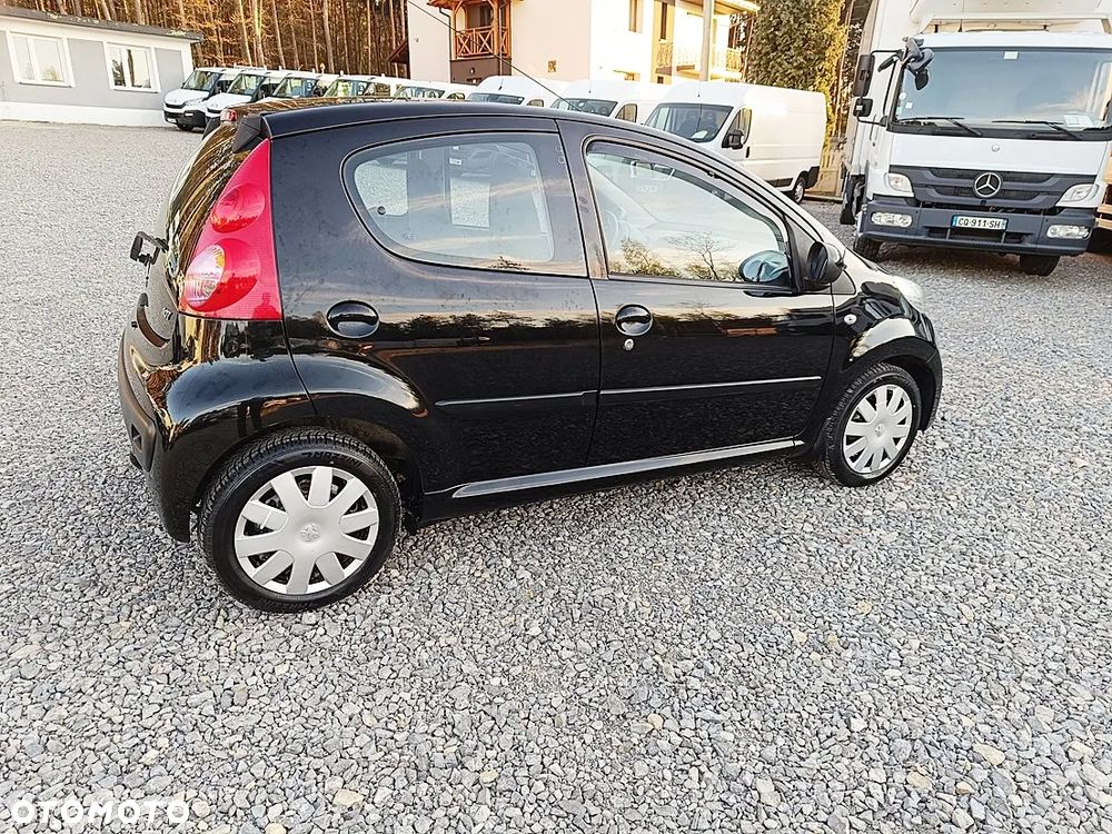 Peugeot 107 1.0 Trendy - 6