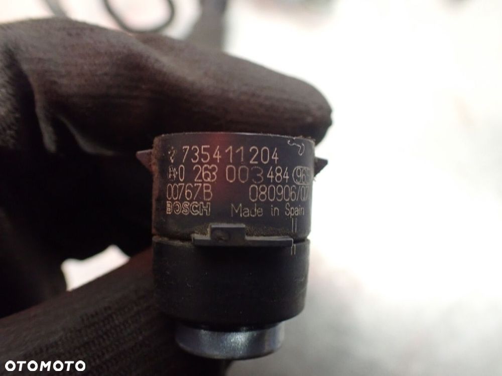 CZUJNIK PARKOWANIA PDC PRZÓD WIĄZKA FIAT BRAVO II 51796712 - 4