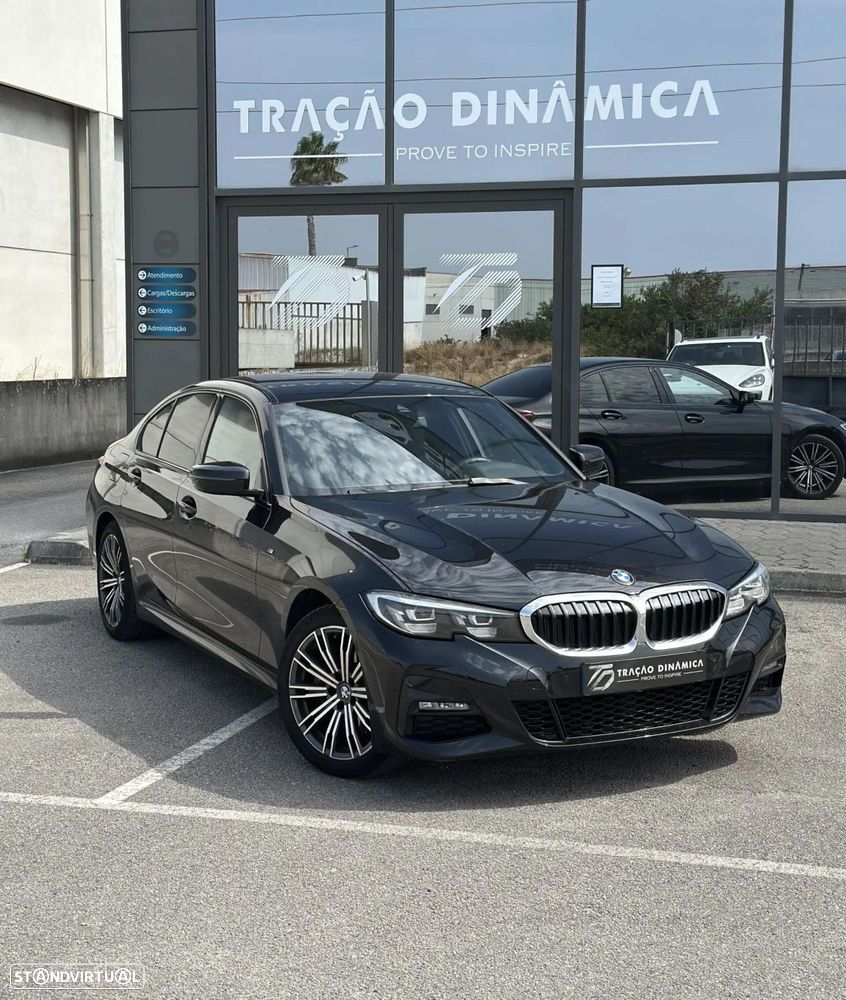 BMW 330 e Pack Desportivo M Pro Auto - 2