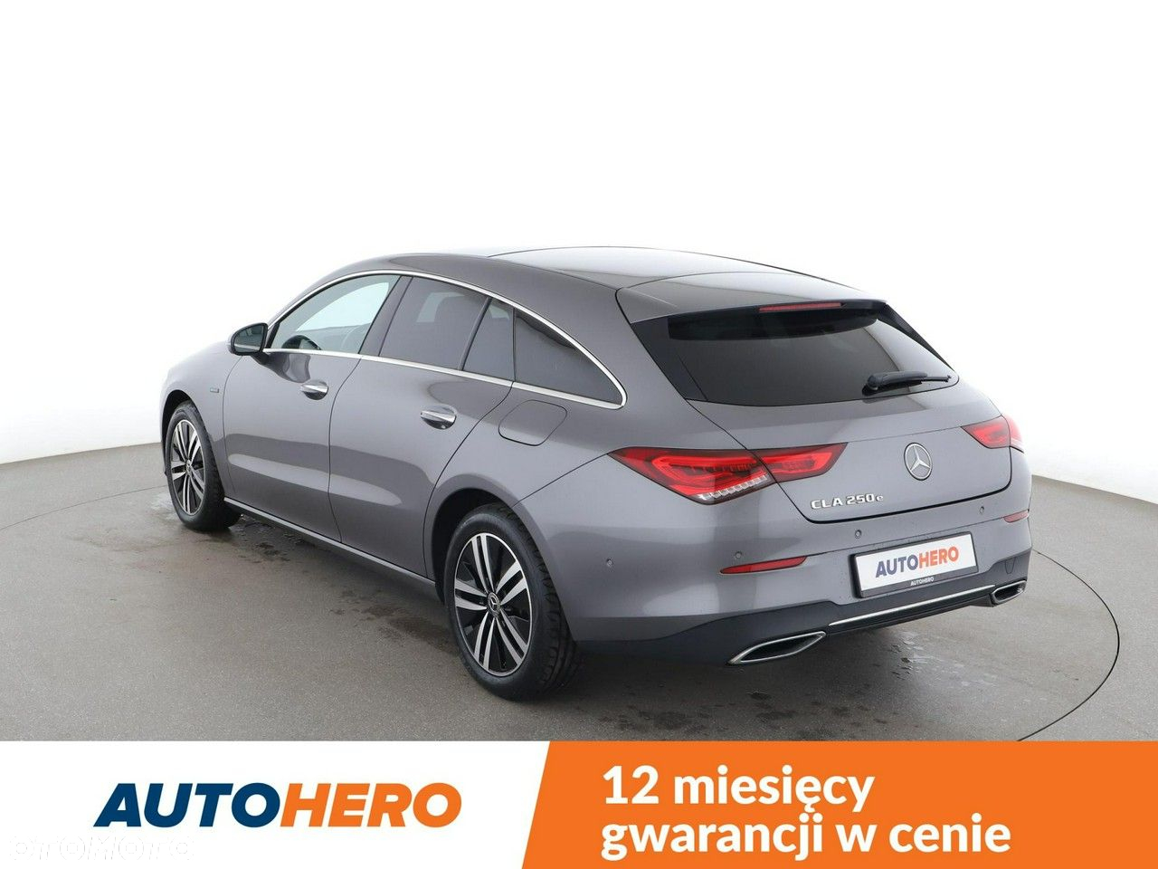 Mercedes-Benz CLA 250 E Progressive 8G-DCT - 4