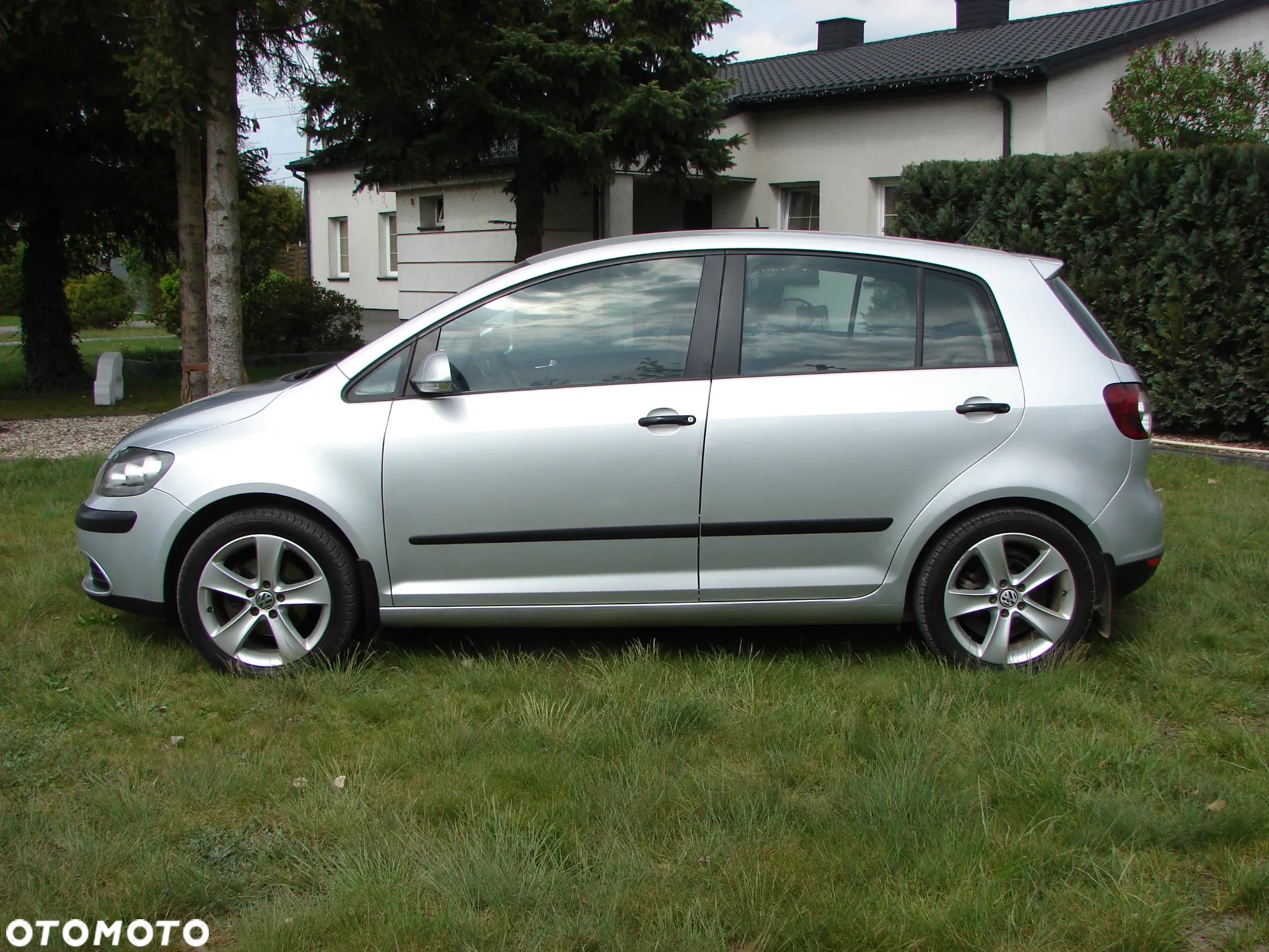 Volkswagen Golf - 10