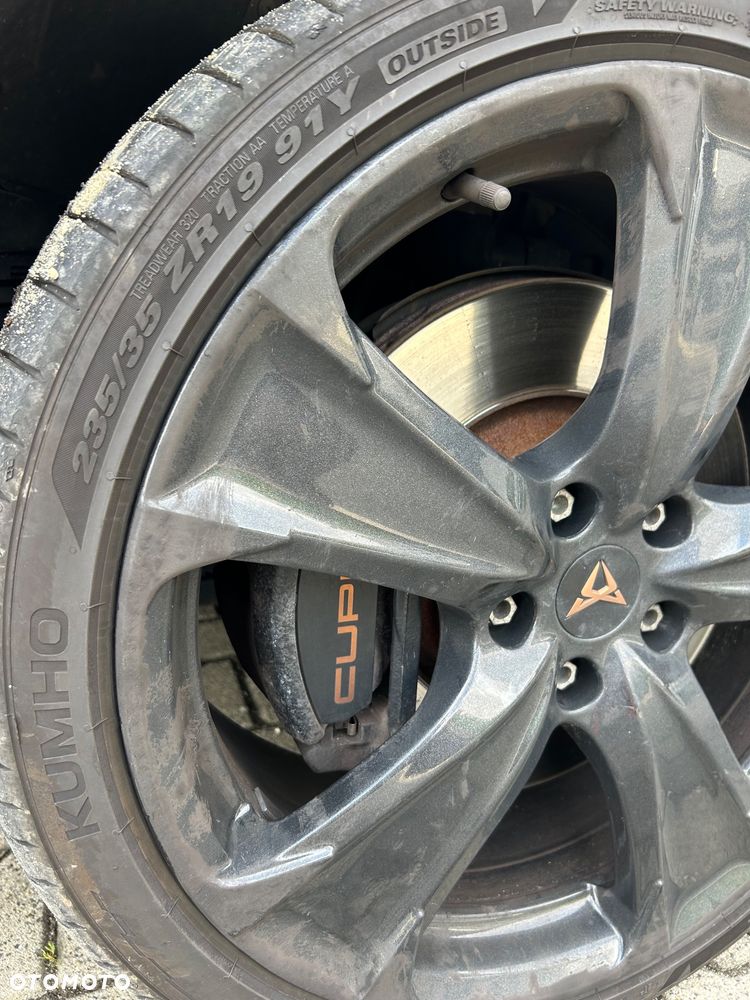 Cupra Leon Sportstourer 1.5 eTSI DSG - 23
