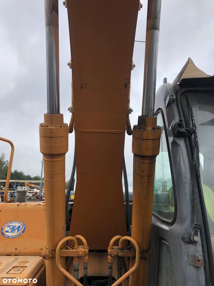 Case CX130 - 18