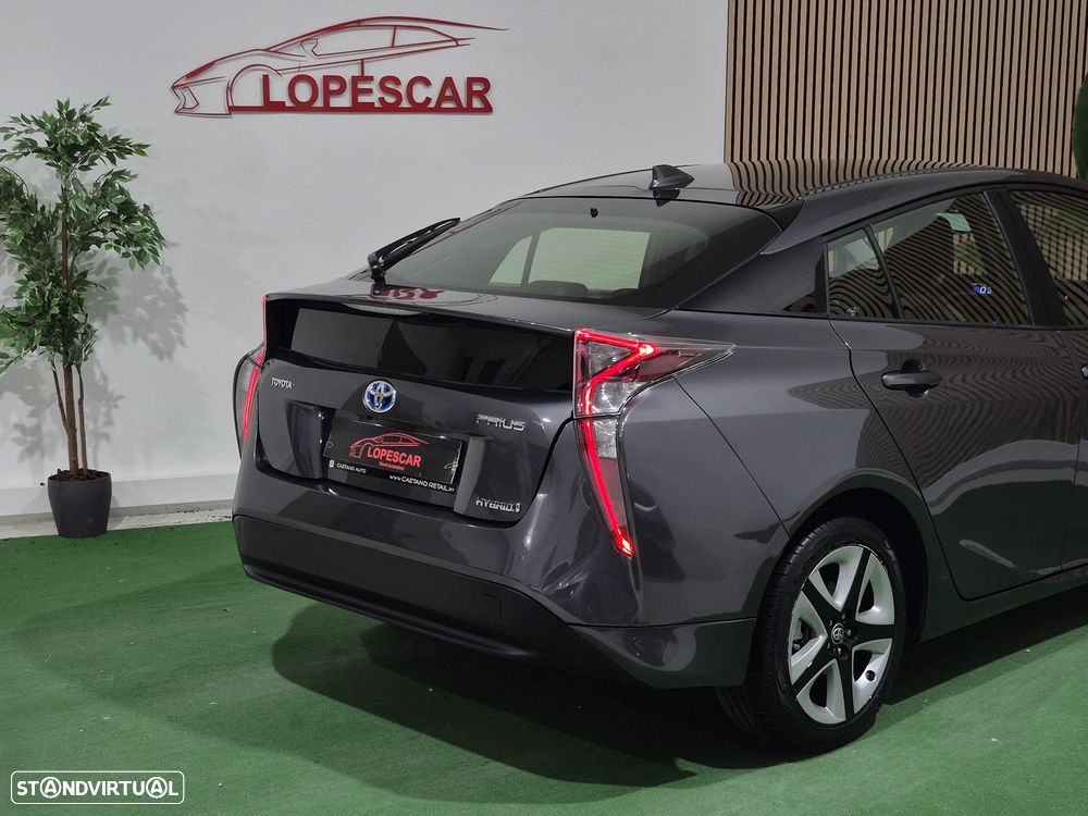 Toyota Prius 1.8 Luxury Pele - 6