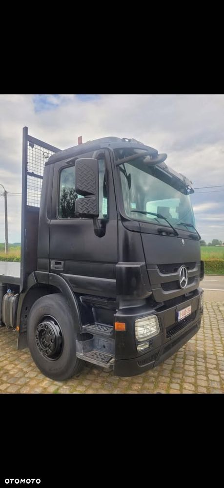 Mercedes-Benz ACTROS - 8