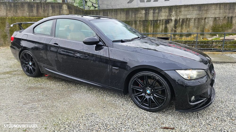 BMW 320 d Coupe - 24