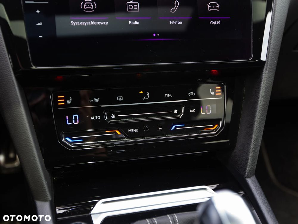 Volkswagen Arteon 2.0 TDI SCR 4Motion DSG R-Line - 27