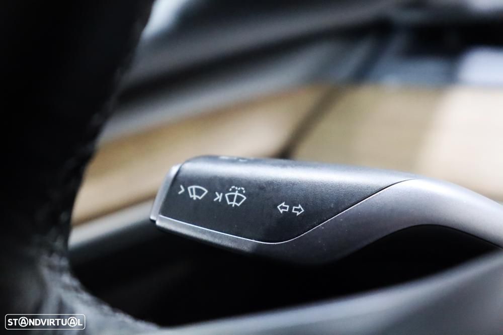 Tesla Model 3 Long Range AWD Dual Motor - 36