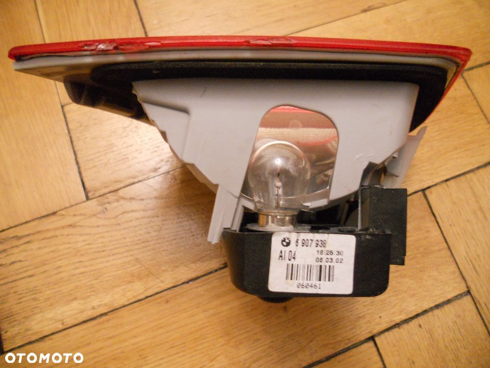 LAMPA TYLNA PRAWA wewnętrzna BMW E46 TURING KOMBI - 3
