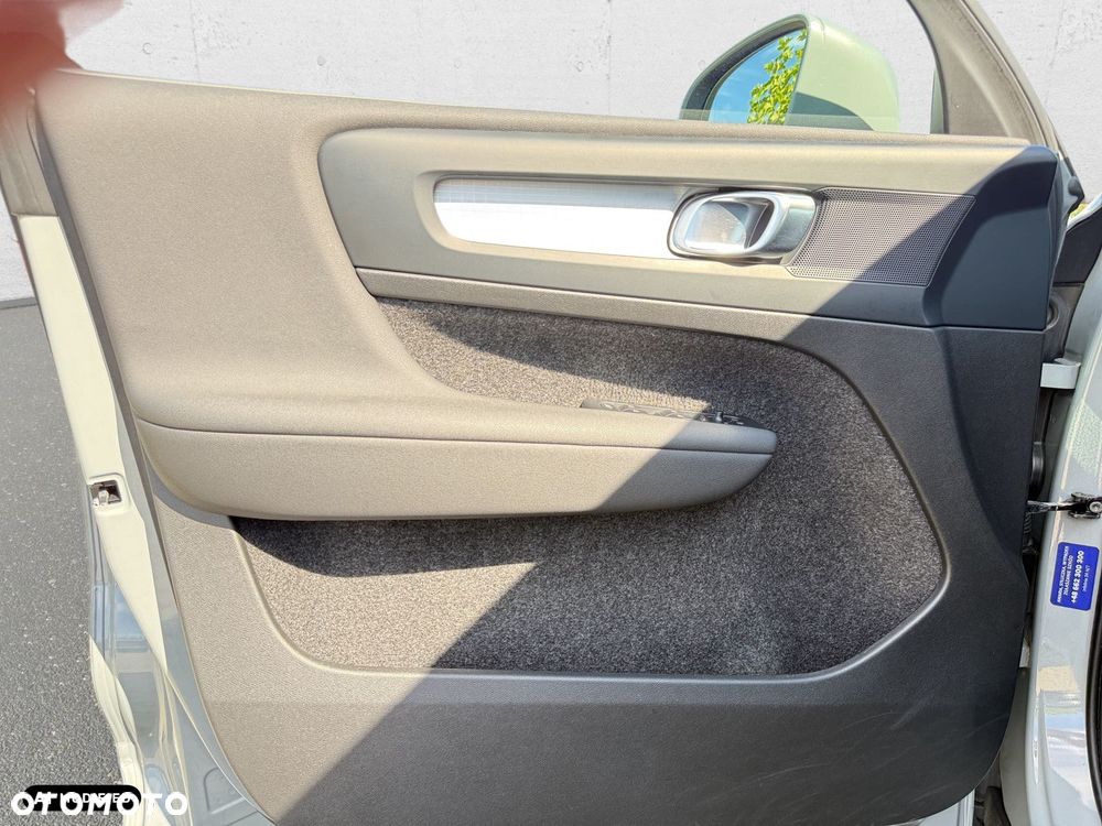 Volvo XC 40 - 11