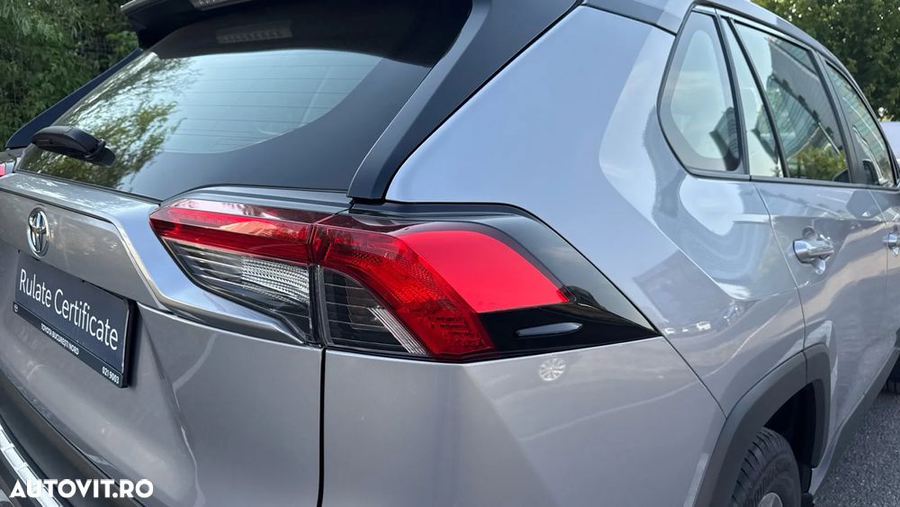 Toyota RAV4 - 25