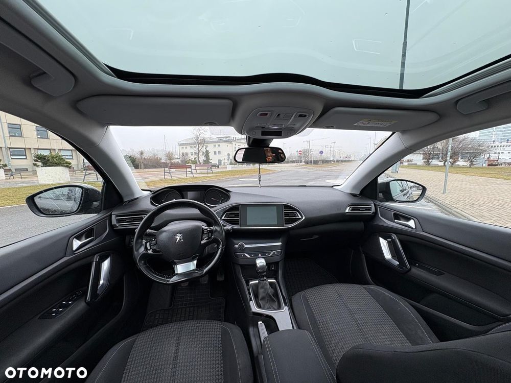 Peugeot 308 1.2 PureTech Active S&S - 24