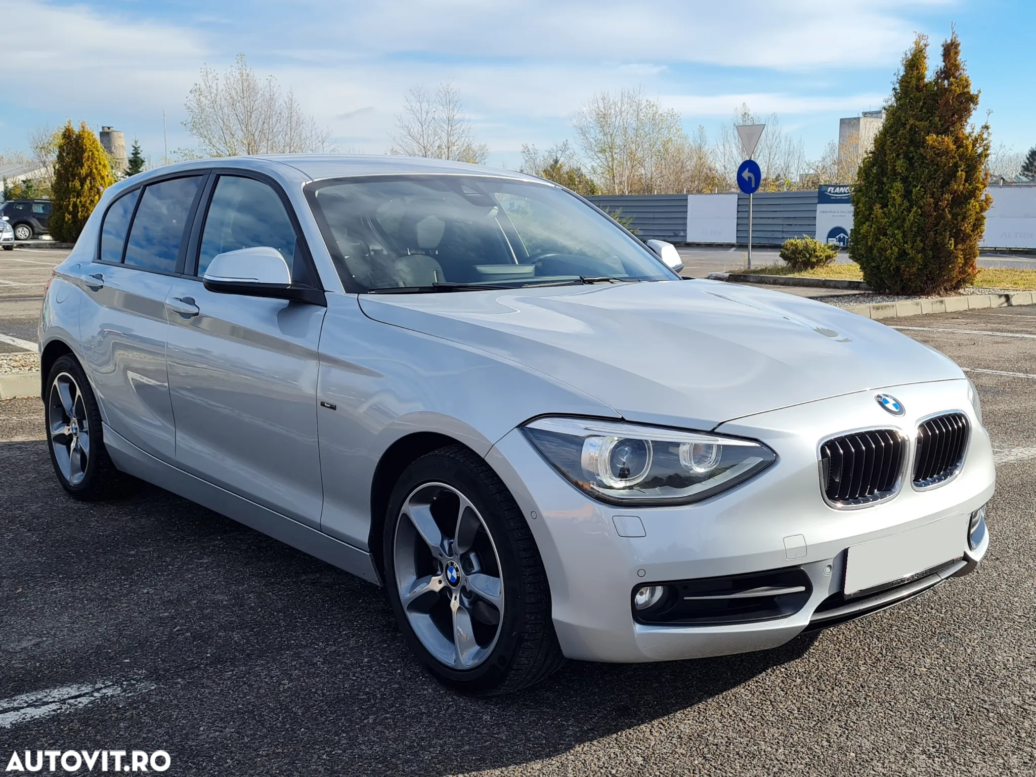 BMW Seria 1 118i - 2