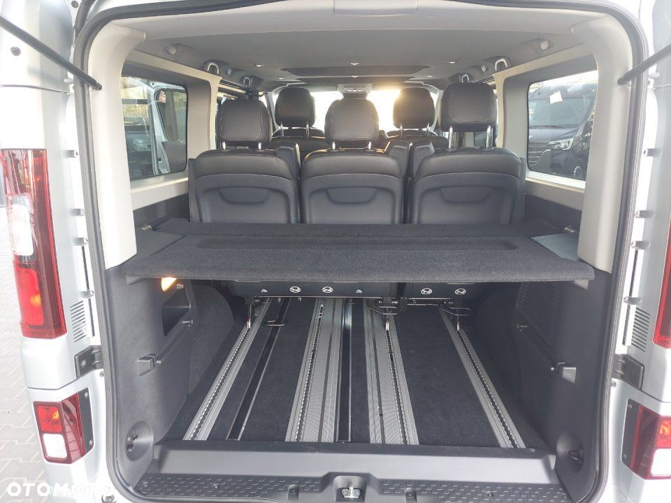 Renault Trafic - 9