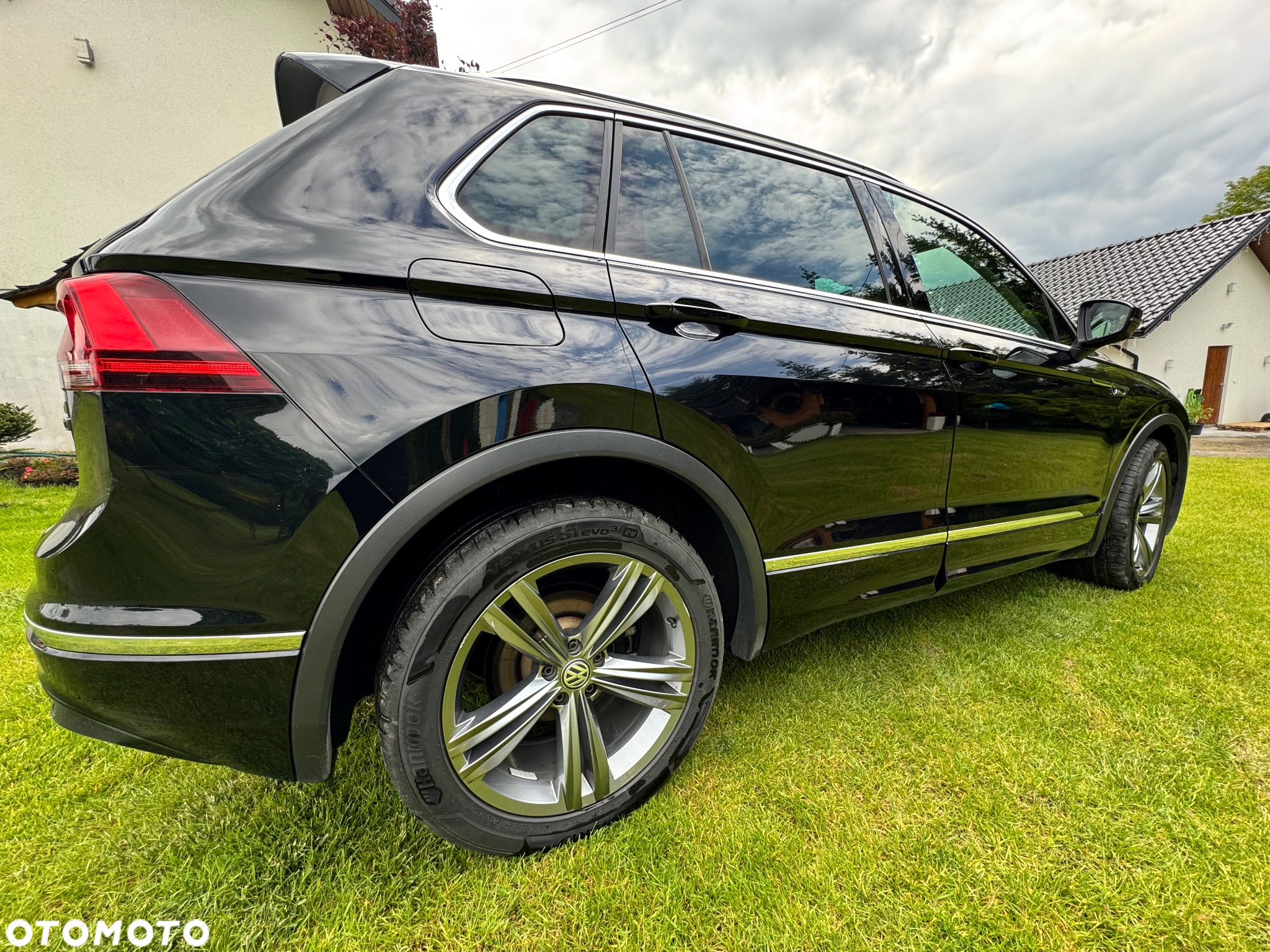 Volkswagen Tiguan 2.0 TDI SCR 4Mot R-Line DSG - 12