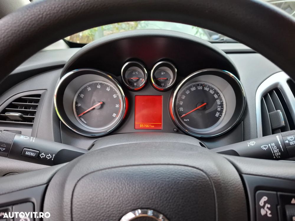 Opel Astra - 1