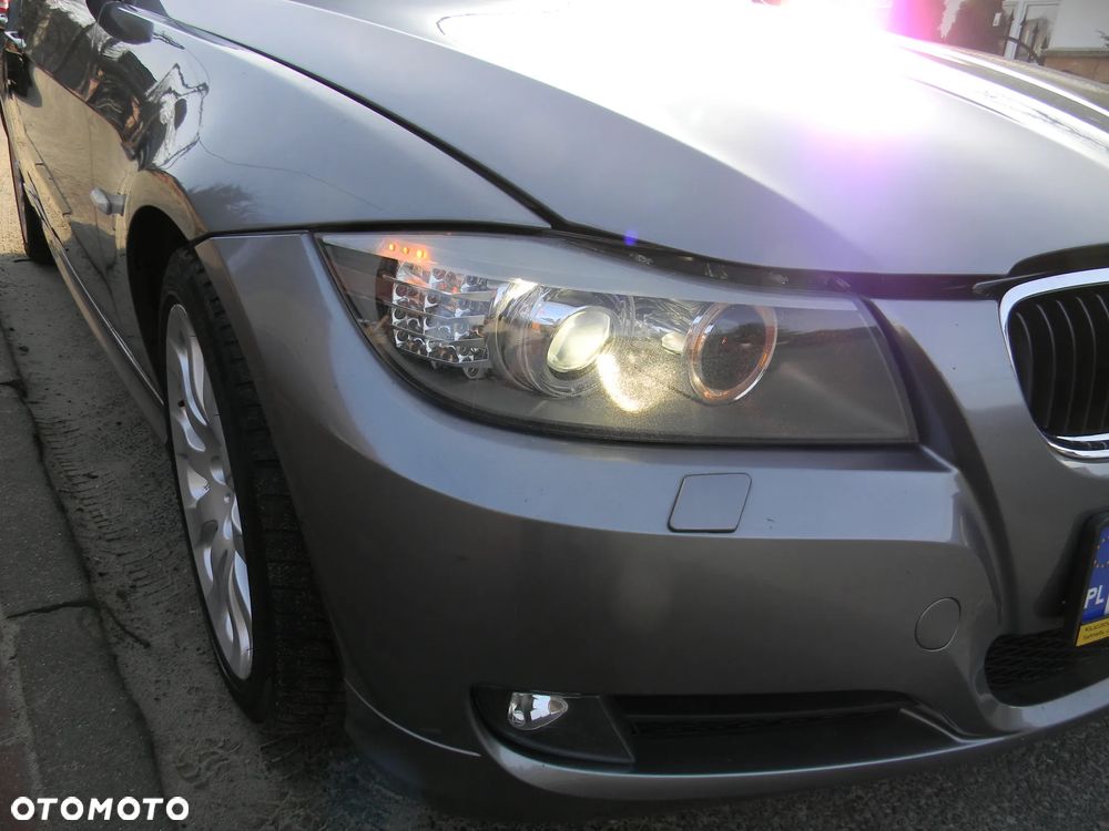 BMW Seria 3 325d DPF Edition Exclusive - 6
