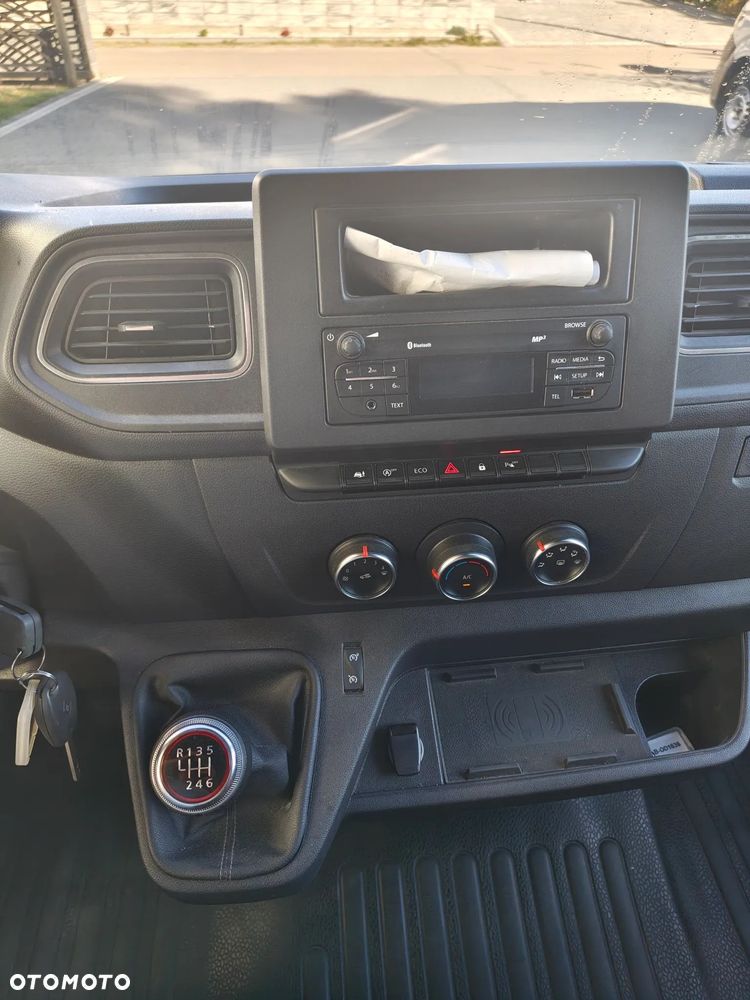 Renault Master 2.3 DCI 145KM - 25