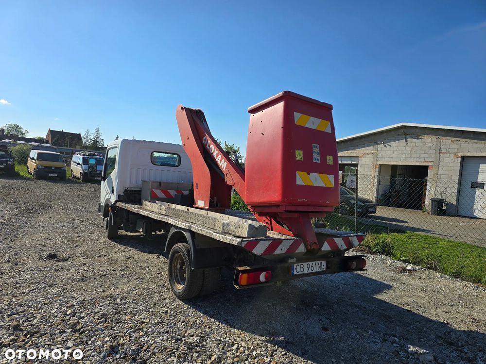 Nissan Cabstar - 3