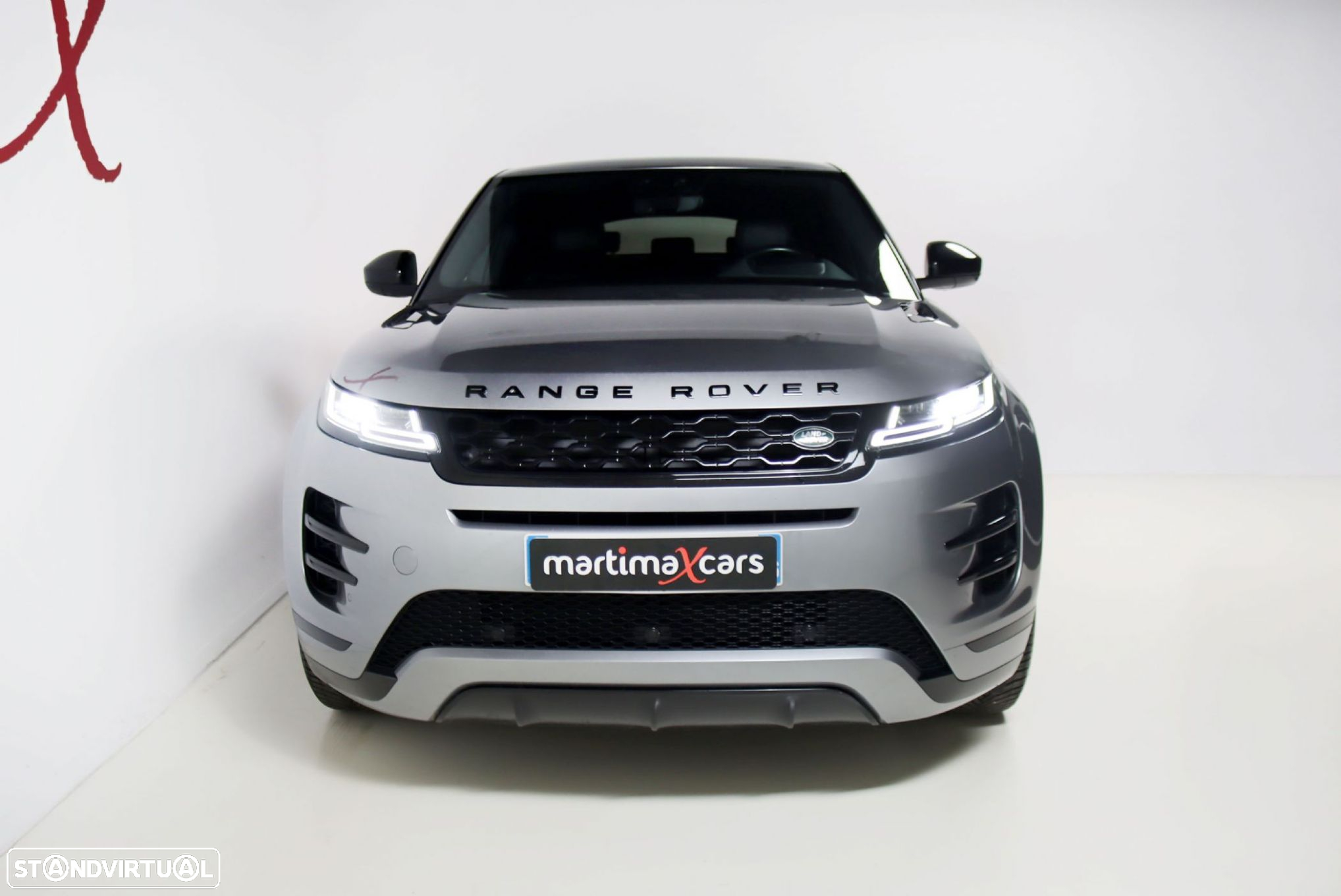 Land Rover Range Rover Evoque 2.0 D150 AWD R-Dynamic SE Auto - 4