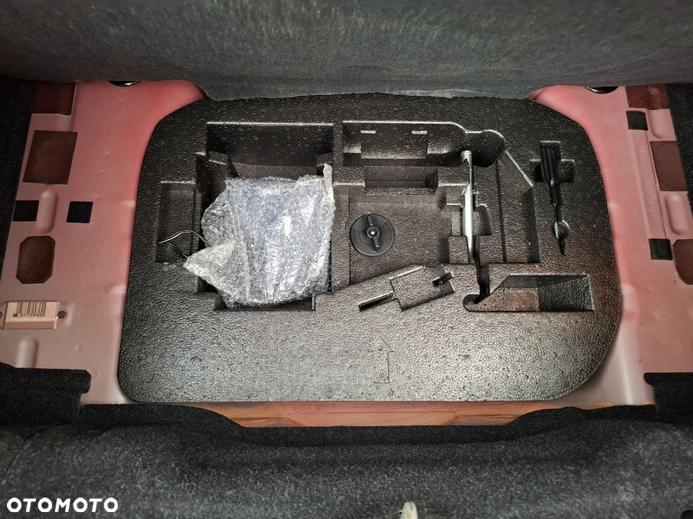 Ford KA 1.2 Ambiente - 40