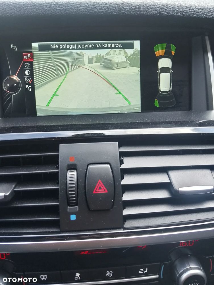 BMW X3 xDrive28i xLine - 28