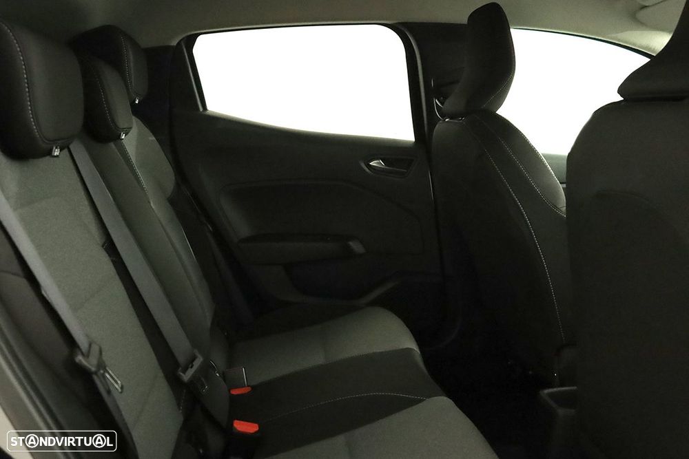 Renault Clio 1.0 TCe Evolution - 22