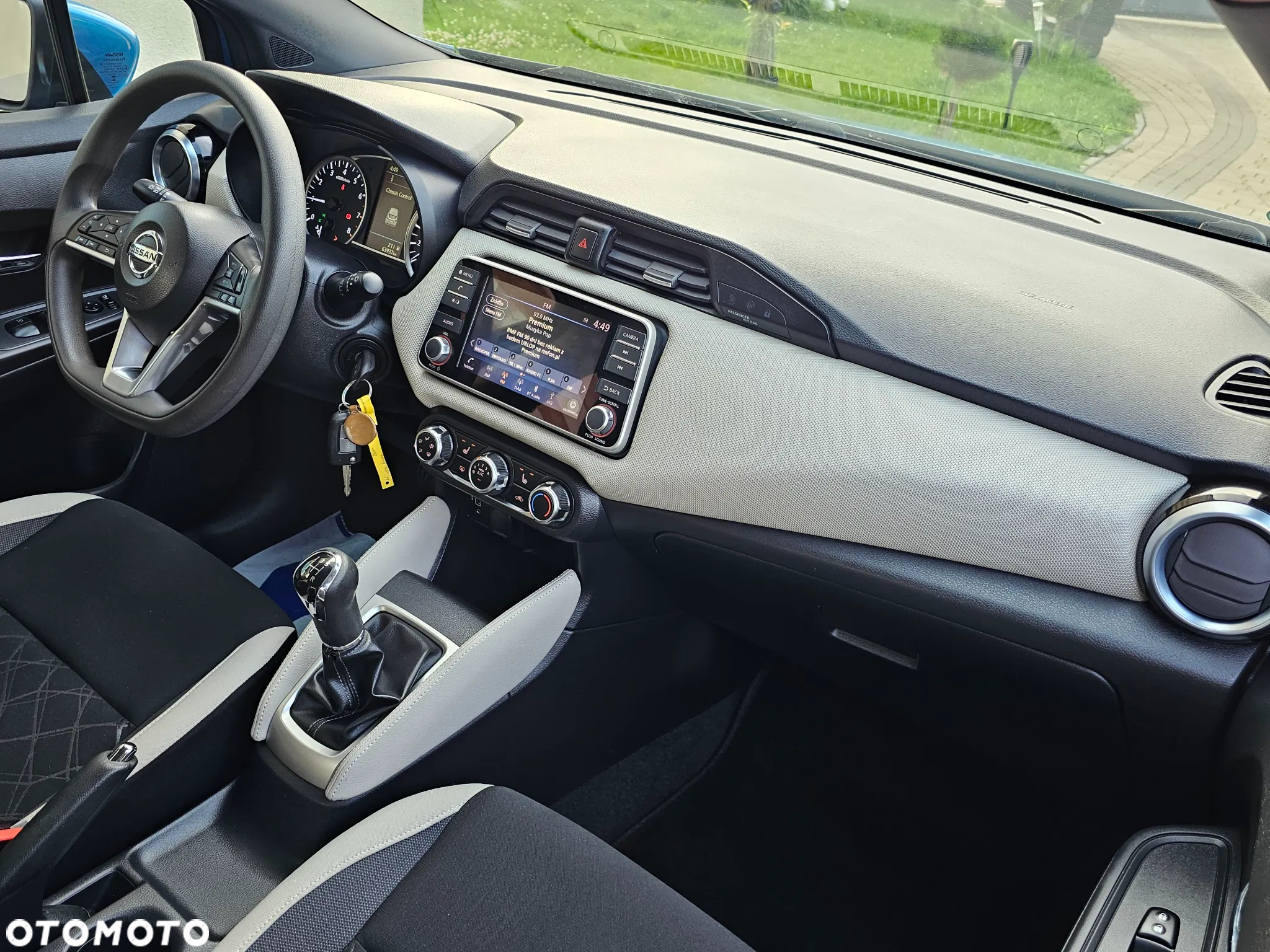 Nissan Micra 1.0 Visia Plus - 31