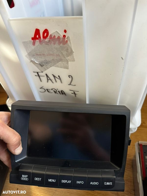 Display touchscreen gps navigatie toyota Land Cruiser j100 facelift j10 si j120 - 8