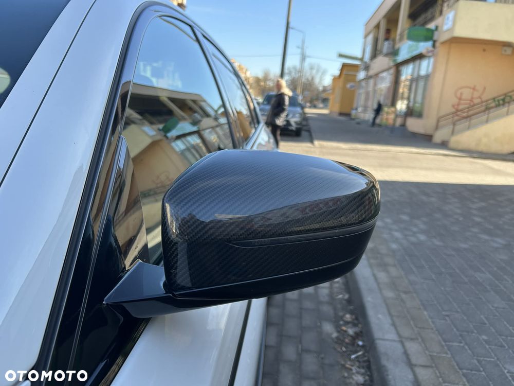 BMW Seria 5 520d xDrive - 10